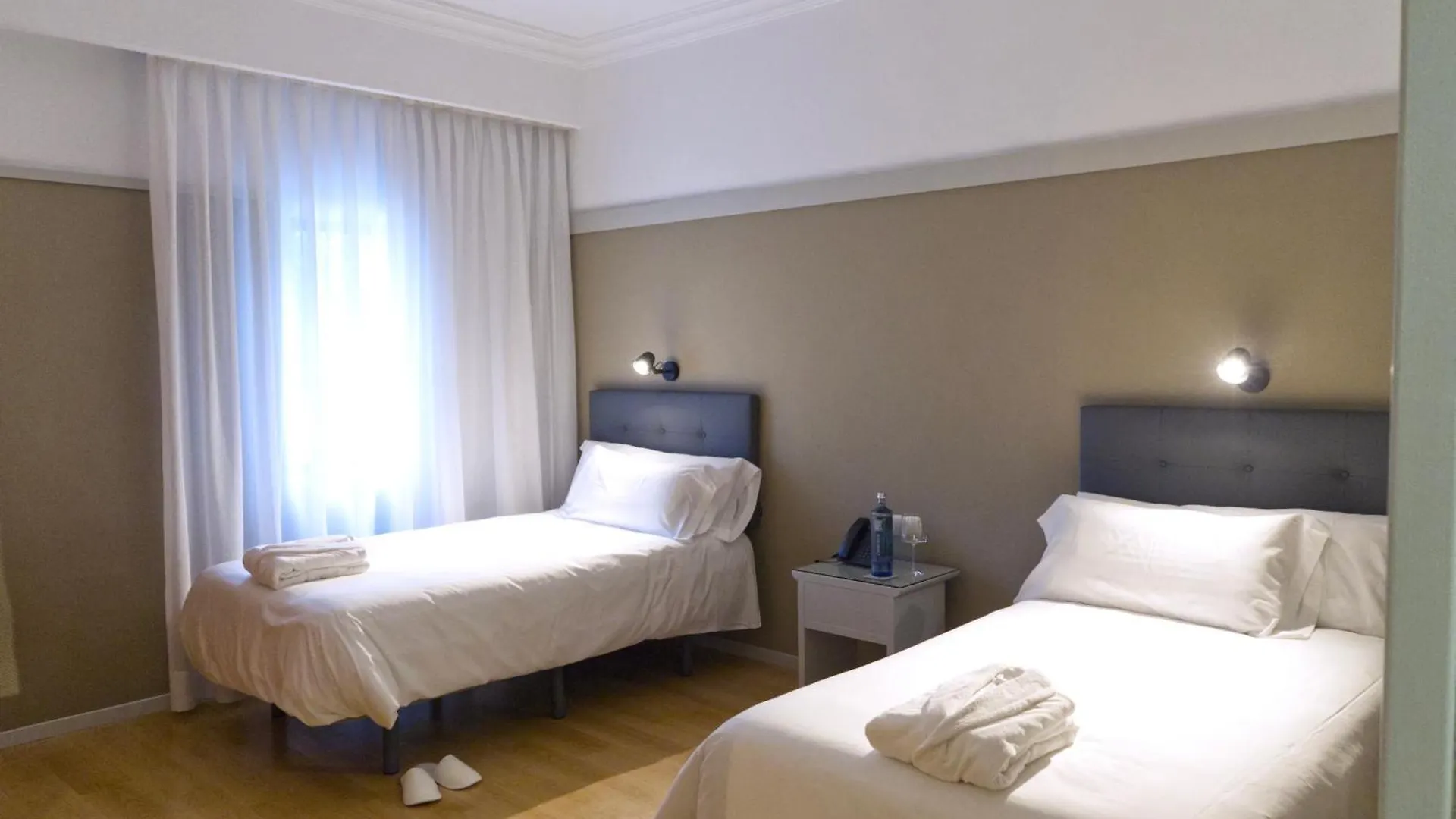 Hotel Ciudad Del Sol Эсиха Испания